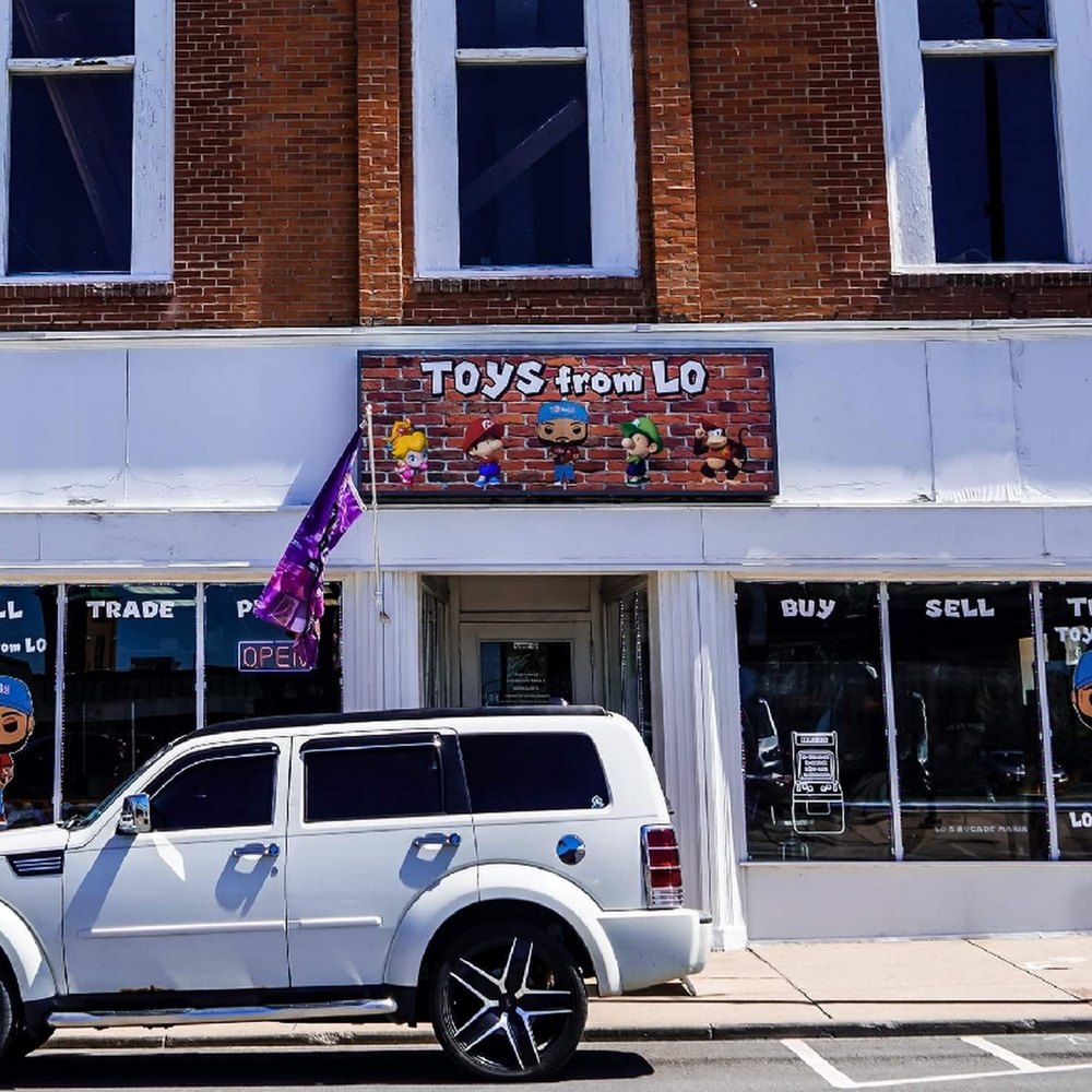 TOYS from LO & LO'S ARCADE MANIA business photo
