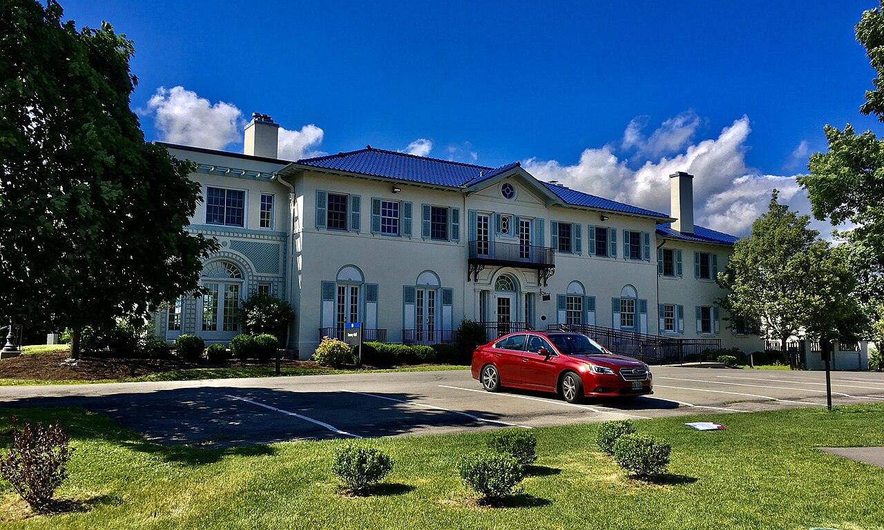 Rosary Hall, Daemen College - fmr Crouch-Waite Mansion - Amherst, New York, Daemen University